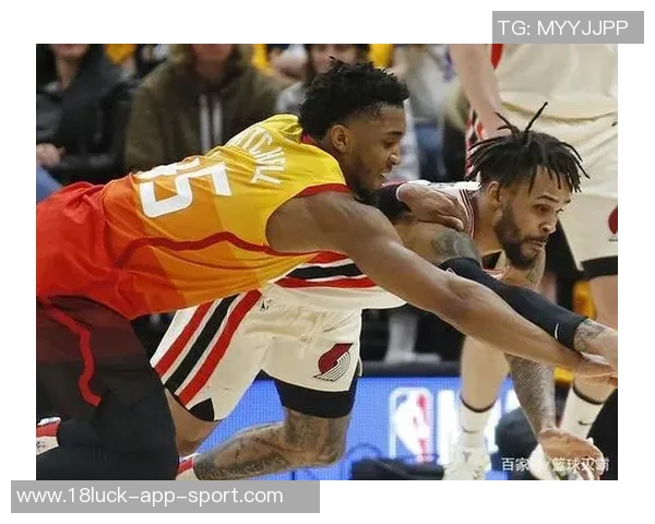 戈贝尔半场压哨补篮改判干扰球无效引发热议挑战成功背后故事揭秘