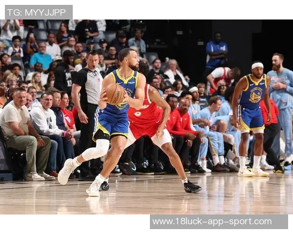 勇士面临挑战未来十场赛程艰难能否赢得更多胜利 勇士面临挑战未来十场赛程艰难能否赢得更多胜利